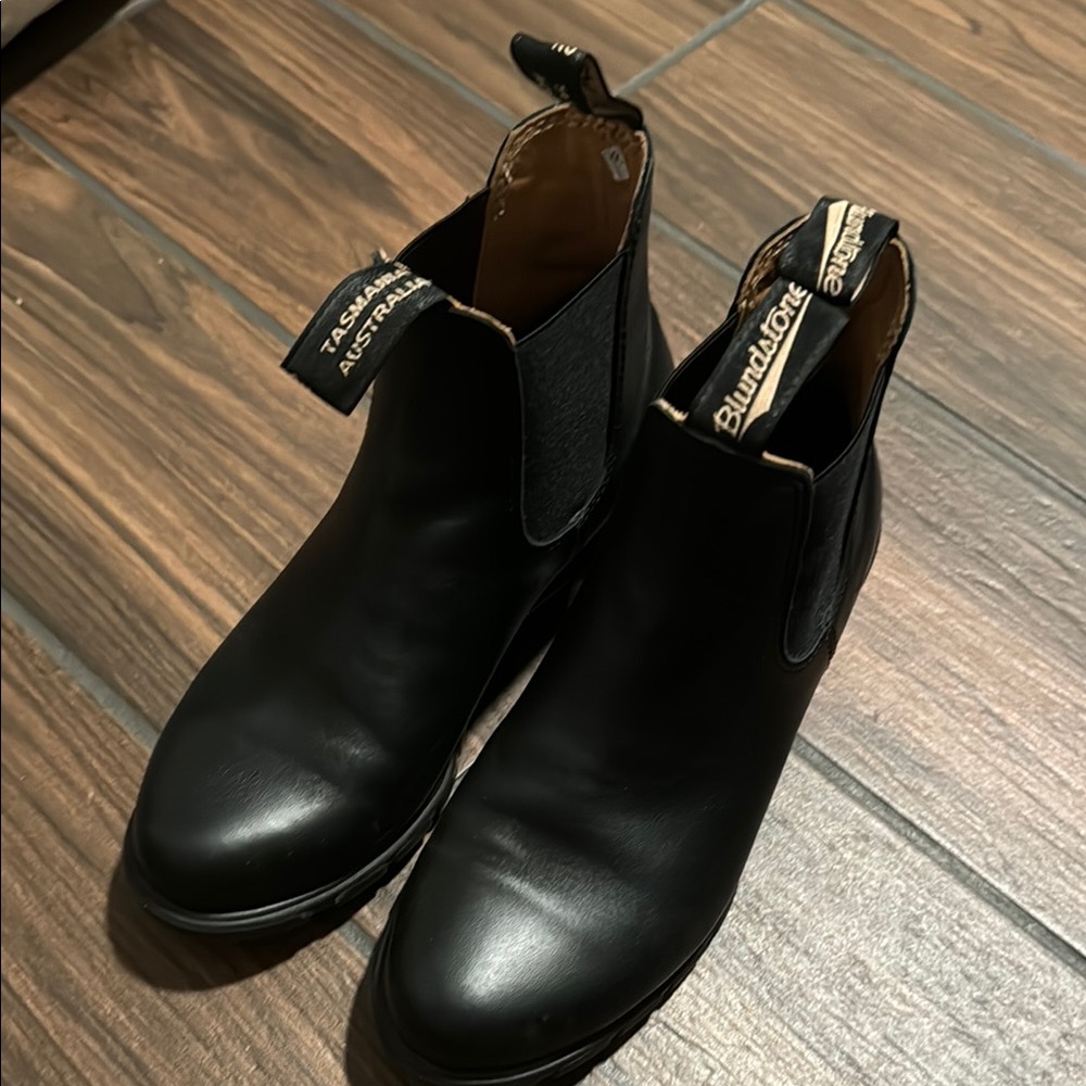 Blundstone Women’s Black Leather Boots
